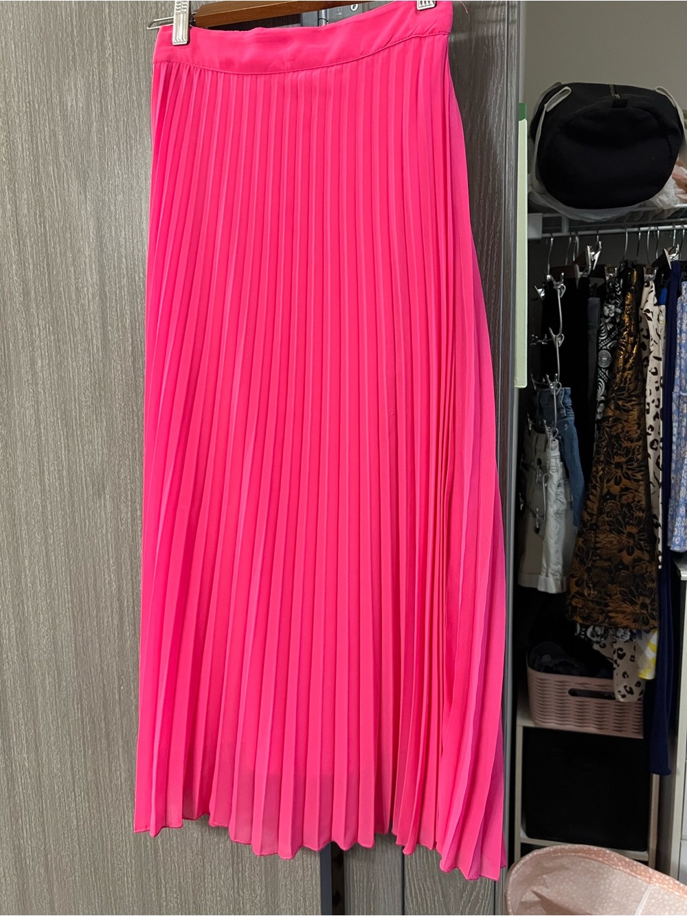 Pleated Bright Pink Midi Skirt